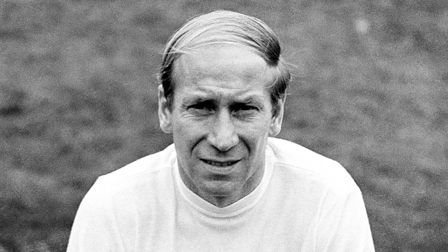 Muere A Los 86 Años Bobby Charlton, Que Sobrevivió A Un Accidente Aéreo ...