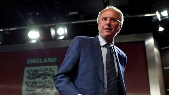 Sven-Goran Eriksson, entrenador de fútbol sueco que fue el primer extranjero en dirigir a la selección inglesa, muere a los 76 años (Reuters)