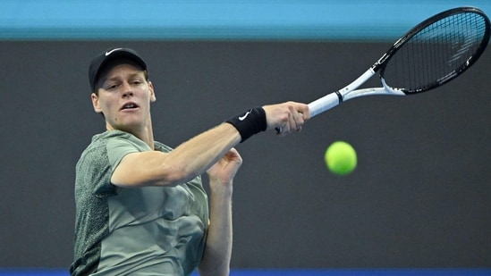 Jannik Sinner en acción (AFP)