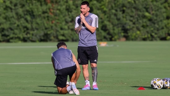 Lionel Messi (10) reacciona durante la práctica. (USA TODAY Sports vía Reuters Con)