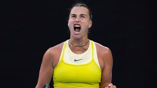 Aryna Sabalenka de Bielorrusia reacciona durante su partido de cuartos de final contra Anastasia Pavlyuchenkova de Rusia durante su partido de cuartos de final en el campeonato de tenis del Abierto de Australia en Melbourne, Australia (AP) Aryna Sabalenka de Bielorrusia reacciona durante su partido de cuartos de final contra Anastasia Pavlyuchenkova de Rusia durante su partido de cuartos de final en el campeonato de tenis del Abierto de Australia en Melbourne, Australia (AP)