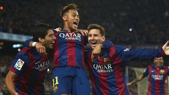 Neymar formó una asociación letal con Lionel Messi y Luis Suárez para llevar al Barcelona a un triplete histórico en el pasado. (AP)