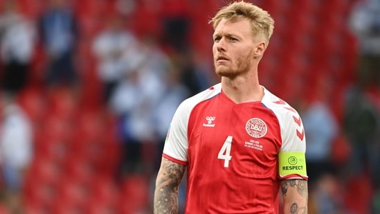 El capitán de Dinamarca Simon Kjaer ha anunciado su retirada a pesar de las ofertas para seguir jugando (REUTERS)