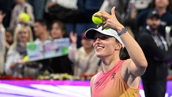 IGA Swiatek de Polonia después de ganar contra Elena Rybakina de Kazajstán. (AFP) IGA Swiatek de Polonia después de ganar contra Elena Rybakina de Kazajstán. (AFP)